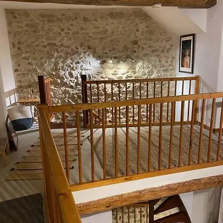 Charming With Roof Terrace! Thezan-les-Beziers
