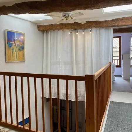 Charming With Roof Terrace! *